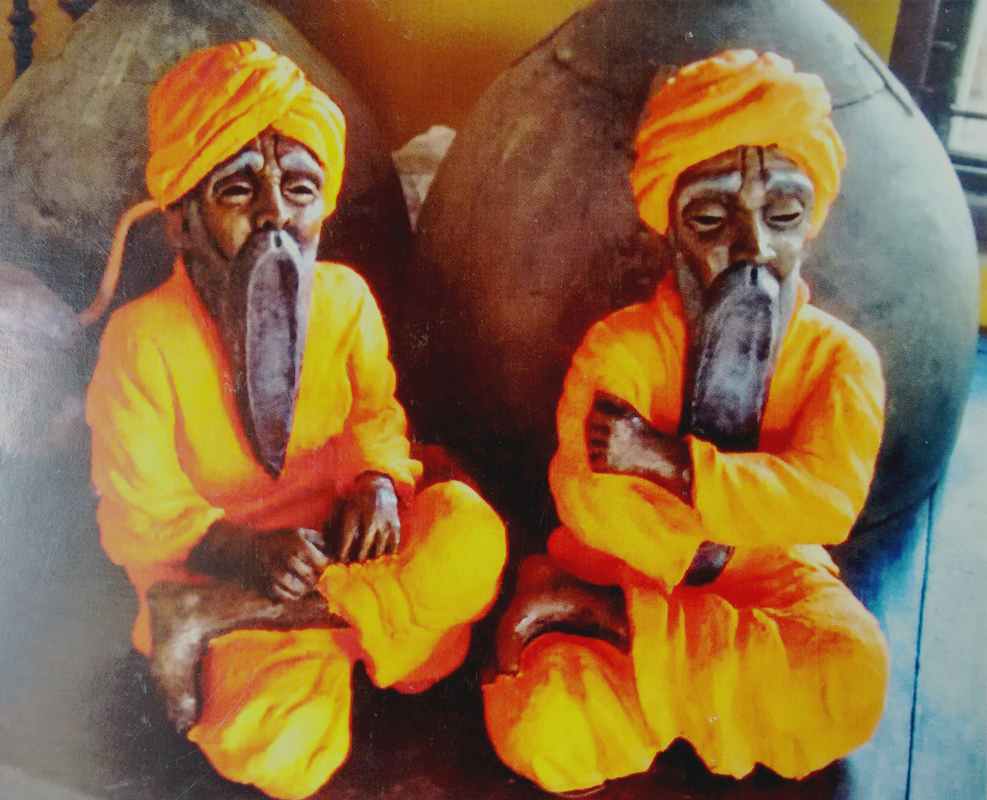 I just loved them. The Sadhus look almost Real. By Terracotta artist Venki Palimar Sadhus in terracotta at Chitralaya Art Gallery-by Terracotta artist Venki Palimar