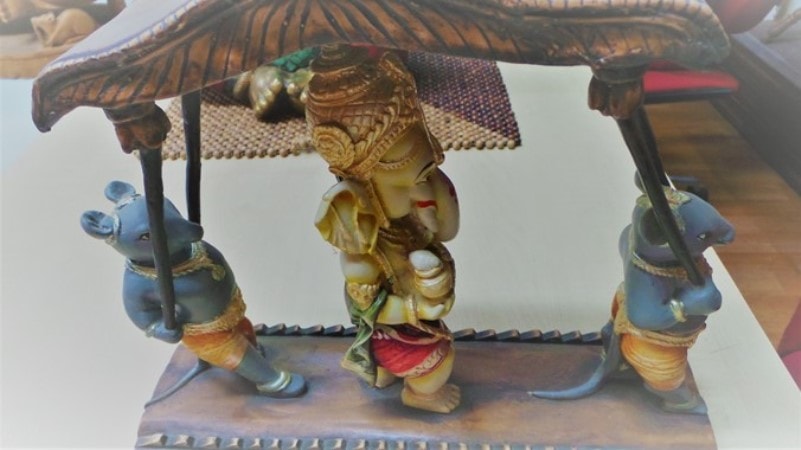 A collection par excellence Ganapathi sculptures and paintings